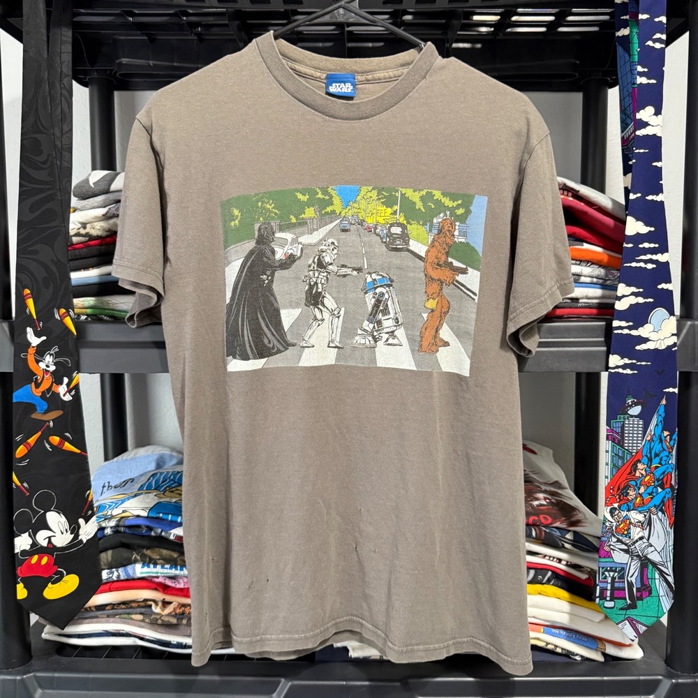 Y2K Brown Star Wars Abbey Road Parody T-Shirt Small
